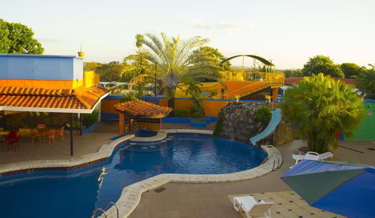 Hotel La Hacienda Santiago Buitenkant foto